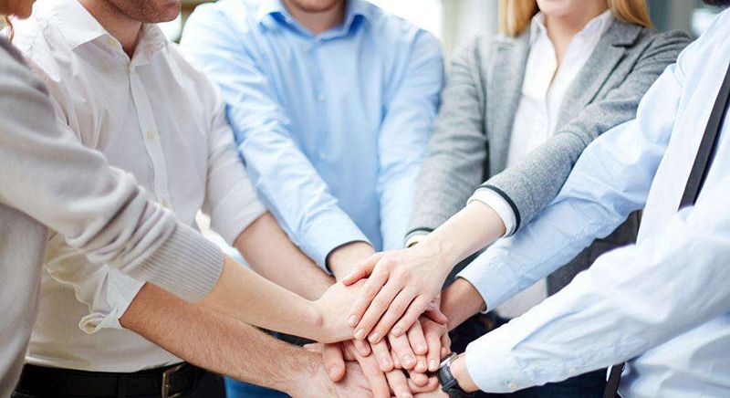 面對職場中的有問題的老員工，作為管理層該如何處理