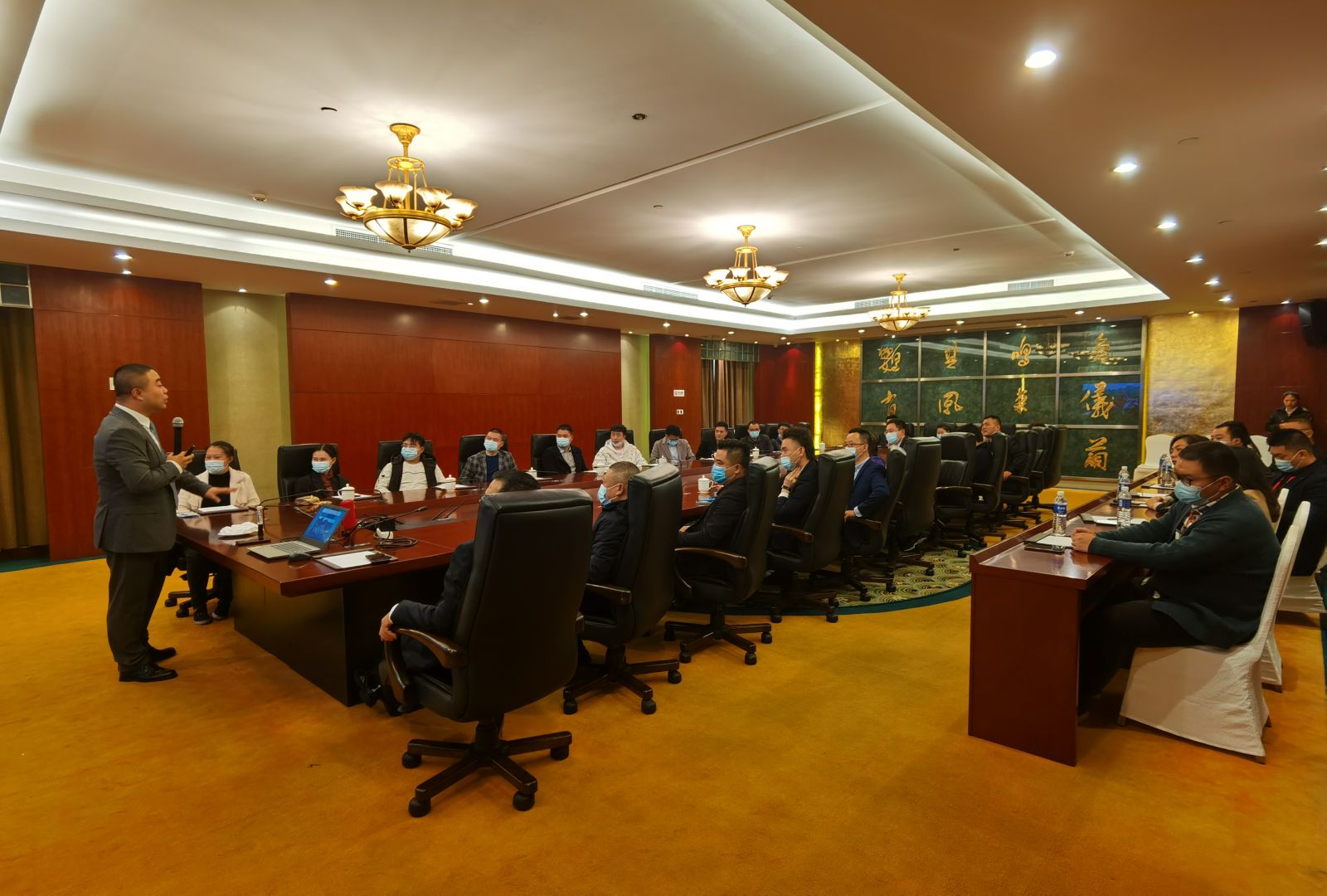 無錫不銹鋼企業(yè)協(xié)會(huì)《后疫情企業(yè)家經(jīng)營(yíng)之道》